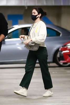 shoppingla240121-003.jpg