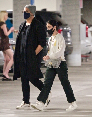 shoppingla240121-035.jpg