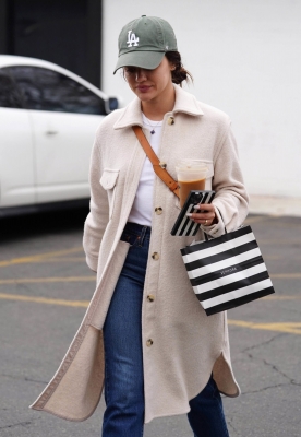 shoppingsc301222-001.JPG