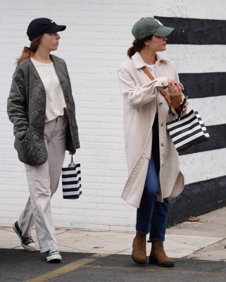shoppingsc301222-009.JPG