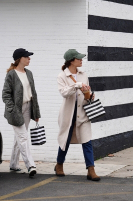 shoppingsc301222-025.JPG
