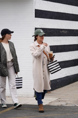 shoppingsc301222-030.JPG