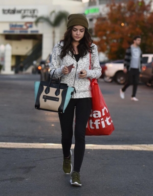 shoppingwh061215-019.jpg