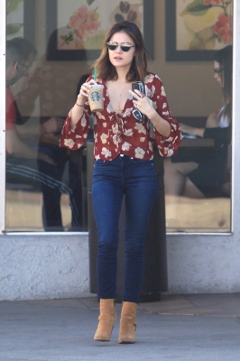 HQ
