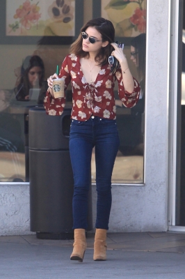 HQ
