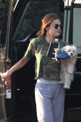HQ
