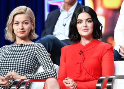 HQ
