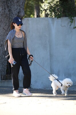 walkingdogsla211123-009.JPG