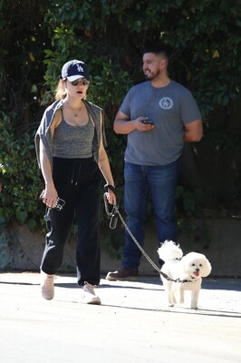 walkingdogsla211123-019.JPG