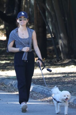 walkingdogsla211123-028.JPG
