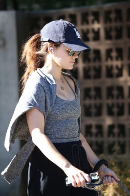 walkingdogsla211123-057.JPG