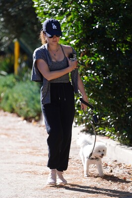walkingdogsla211123-065.JPG