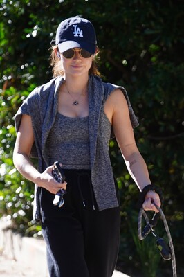walkingdogsla211123-071.JPG