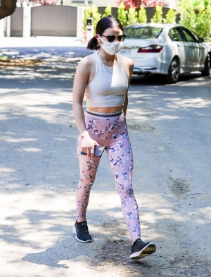 walkinginhollywood140520_081.jpg