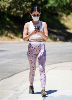 walkinginhollywood140520_085.jpg