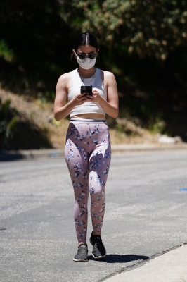 walkinginhollywood140520_092.jpg