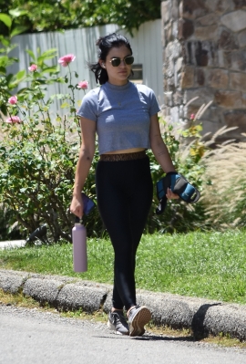 walkingsc120620-016.jpg