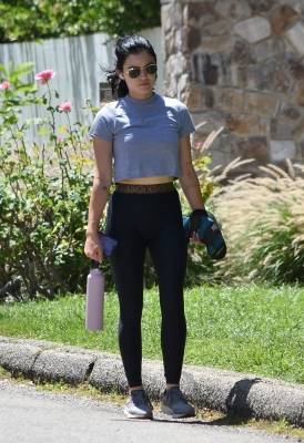 walkingsc120620-017.jpg