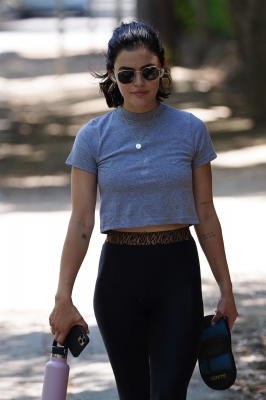 walkingsc120620-028.jpg