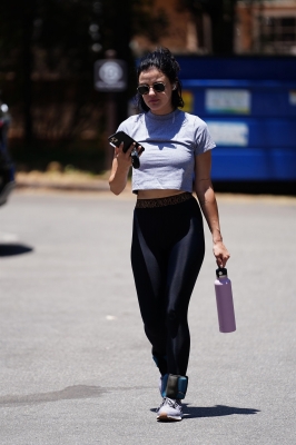 walkingsc120620-031.jpg