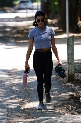 walkingsc120620-061.jpg