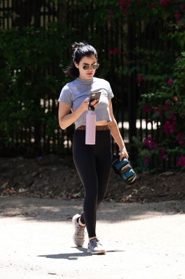 walkingsc120620-062.jpg