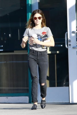 HQ

