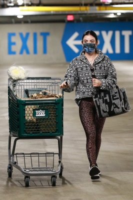 wholefoodsinstudiocity_020121_016.jpg