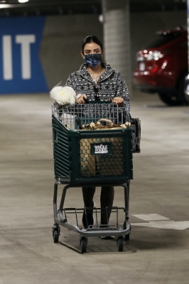 wholefoodsinstudiocity_020121_054.jpg