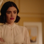 Katy_Keene_S01E10_Chapter_Ten_Gloria_1080p_AMZN_WEB-DL_DDP5_1_H_264-KiNGS_1086.jpg