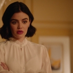 Katy_Keene_S01E10_Chapter_Ten_Gloria_1080p_AMZN_WEB-DL_DDP5_1_H_264-KiNGS_1095.jpg