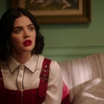 Katy_Keene_S01E12_Chapter_Twelve_Chain_of_Fools_1080p_AMZN_WEB-DL_DDP5_1_H_264-KiNGS_0322.jpg