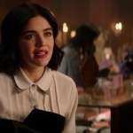 Katy_Keene_S01E12_Chapter_Twelve_Chain_of_Fools_1080p_AMZN_WEB-DL_DDP5_1_H_264-KiNGS_0970.jpg