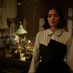 Katy_Keene_S01E12_Chapter_Twelve_Chain_of_Fools_1080p_AMZN_WEB-DL_DDP5_1_H_264-KiNGS_1725.jpg