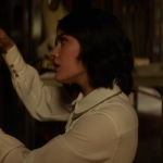 Katy_Keene_S01E12_Chapter_Twelve_Chain_of_Fools_1080p_AMZN_WEB-DL_DDP5_1_H_264-KiNGS_1840.jpg