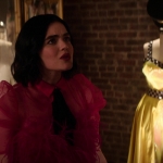 Katy_Keene_S01E12_Chapter_Twelve_Chain_of_Fools_1080p_AMZN_WEB-DL_DDP5_1_H_264-KiNGS_2337.jpg