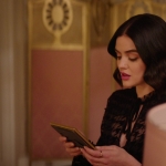 Katy_Keene_S01E13_Chapter_Thirteen_Come_Together_1080p_AMZN_WEB-DL_DDP5_1_H_264-KiNGS_0901.jpg