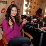KissesForTheTroops2011-09.jpg