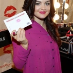 KissesForTheTroops2011-23.jpg