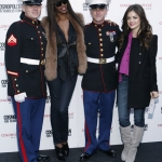 KissesForTheTroops2011-56.jpg