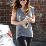 LEAVING_THE_GYM_IN_LOS_ANGELES_21-03-2014_17.JPG