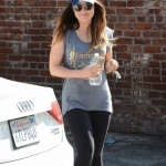 LEAVING_THE_GYM_IN_LOS_ANGELES_21-03-2014_19.jpg