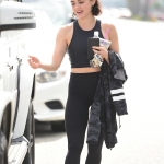 LeavesTheGymInStudioCity060619_019.jpg