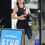 LeavesTheGymInStudioCity060619_027.jpg
