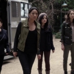 PLL_S04E01_720p_JACK_Up_DownloadSeriesHere_0601.jpg