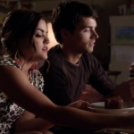 PLL_S04E16_720p_JACK_Up_DownloadSeriesHere_2463.jpg