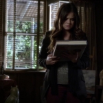 PLL_S04E20_720p_JACK_Up_DownloadSeriesHere_1704.jpg
