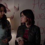 Pretty_Little_Liars_S06E01_720p_HDTV_X264-DIMENSION_1605.jpg