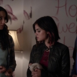Pretty_Little_Liars_S06E01_720p_HDTV_X264-DIMENSION_1609.jpg