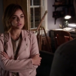 Pretty_Little_Liars_S06E12_Charlotte_s_Web_720p_WEB-DL_DD5_1_H_264-NTb_1708.jpg